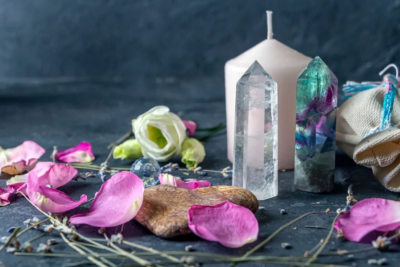10 Ancient Spells for Love, Protection, and Prosperity - Witch symbols